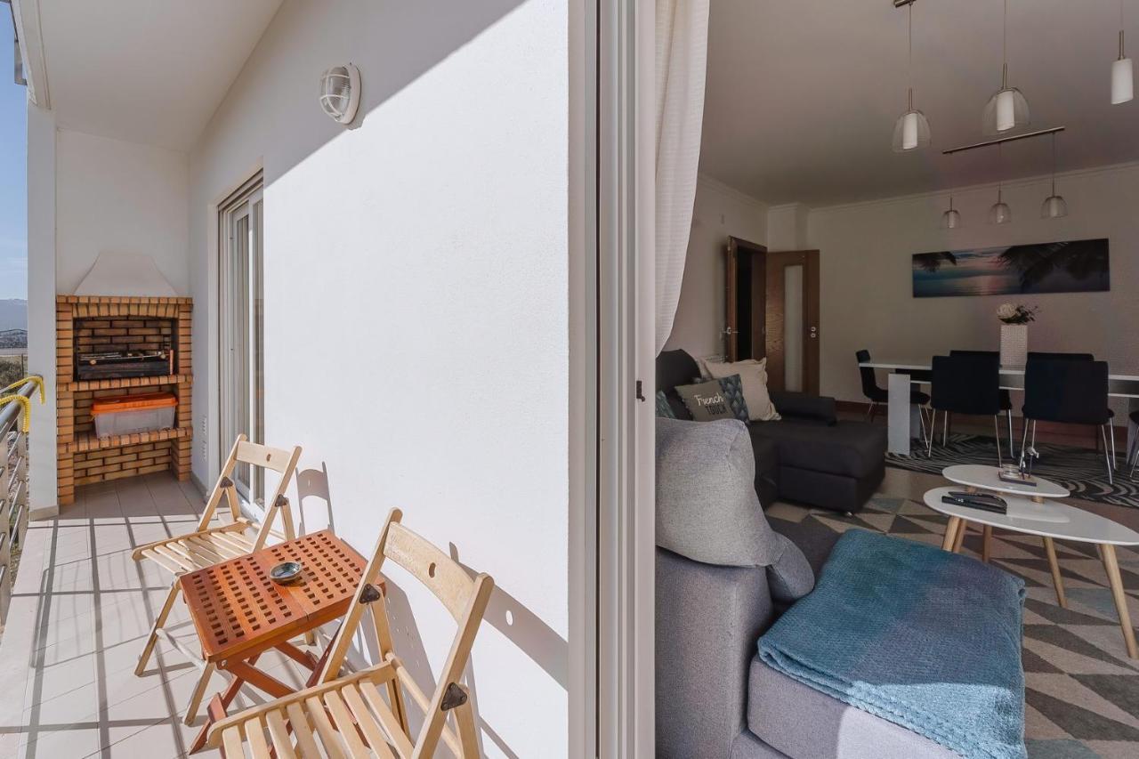 Farol Beach Place Nazare Exterior photo