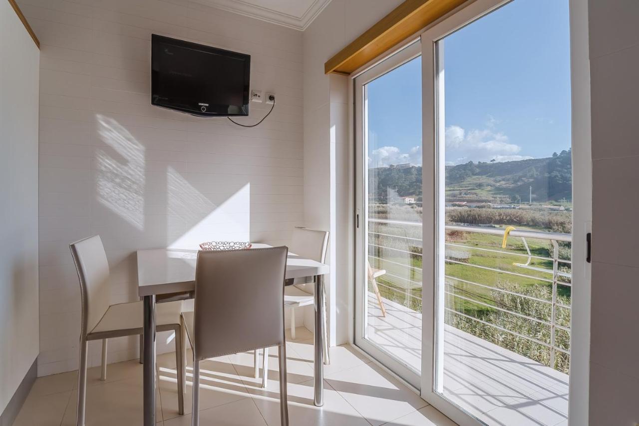Farol Beach Place Nazare Exterior photo
